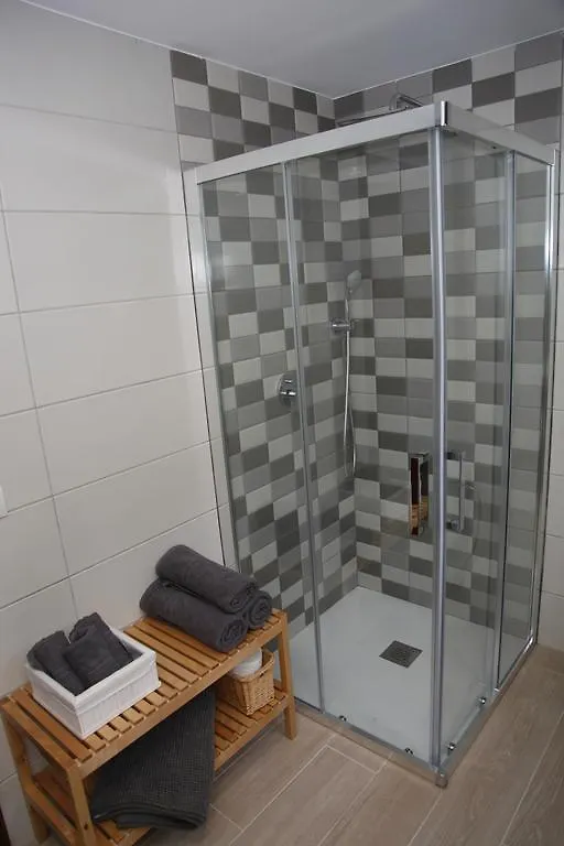 Korablue Vila Muro 0*,